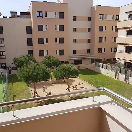 With 2 Bedrooms In Lloret De Mar, With Pool Access And Enclo *