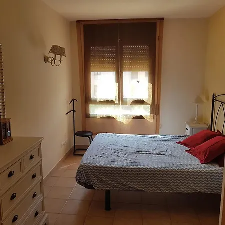 With 2 Bedrooms In Lloret De Mar, With Pool Access And Enclo Апартаменты Льорет-де-Мар